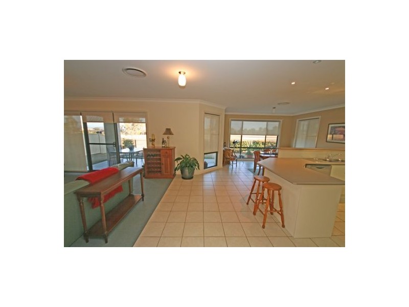 41 The Retreat, Tamworth NSW 2340