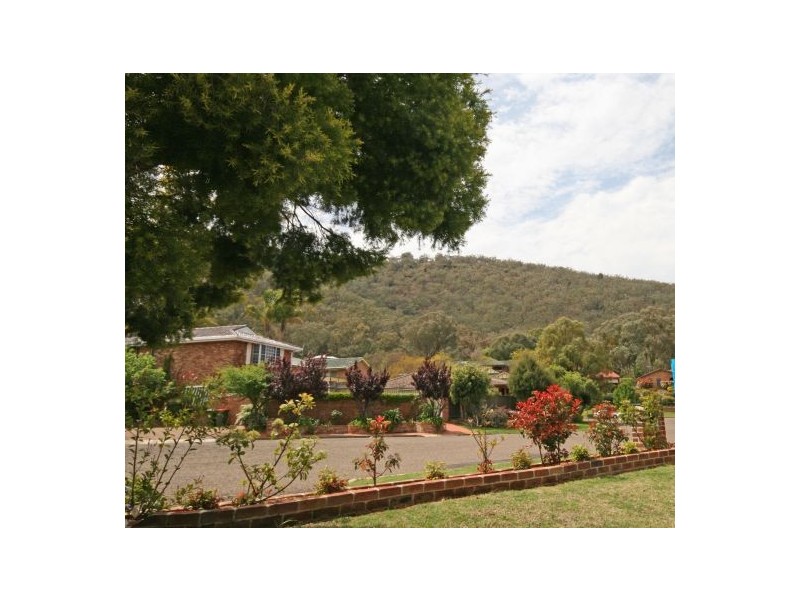 8 Cahill Court, Tamworth NSW 2340