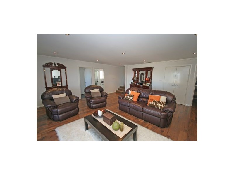 14 Ventnor Drive, Tamworth NSW 2340