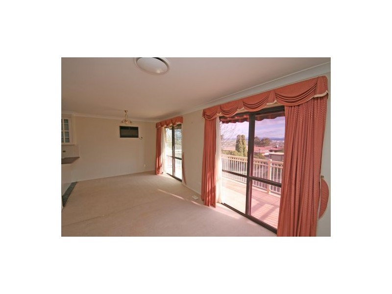 81 Yarmouth Parade, Tamworth NSW 2340