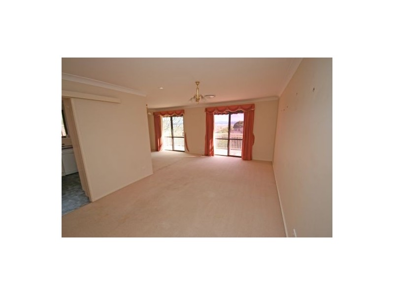 81 Yarmouth Parade, Tamworth NSW 2340