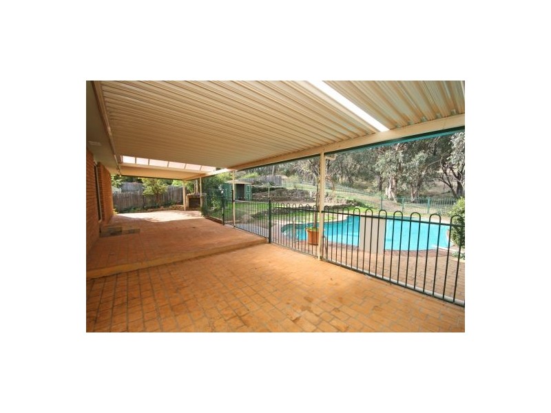 81 Yarmouth Parade, Tamworth NSW 2340