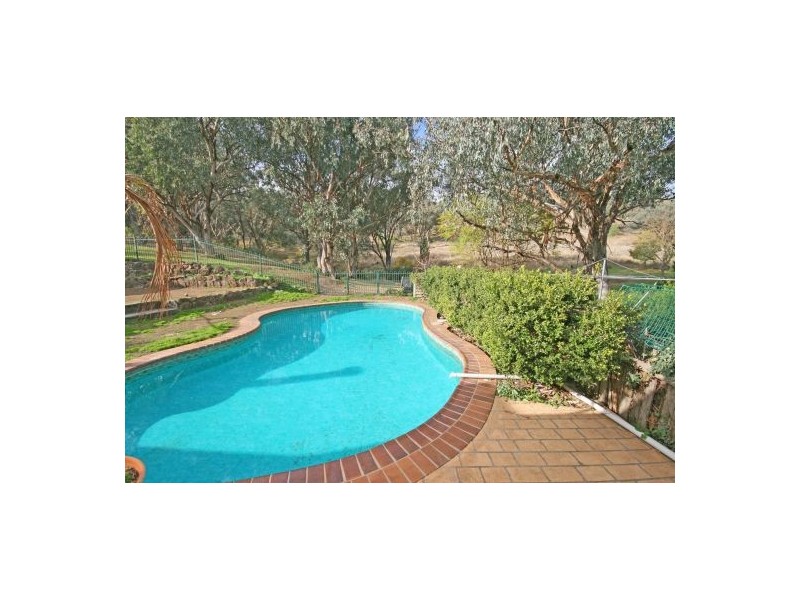 81 Yarmouth Parade, Tamworth NSW 2340