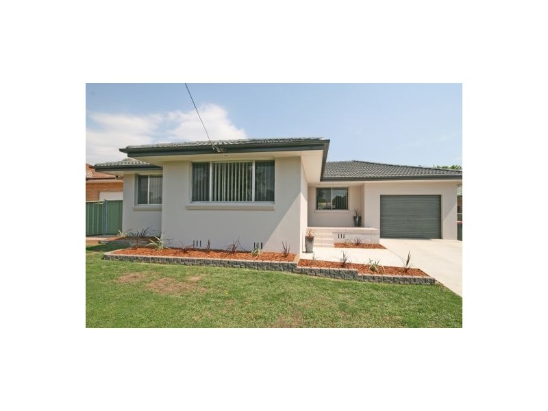 10 Murrawai Street, Tamworth NSW 2340