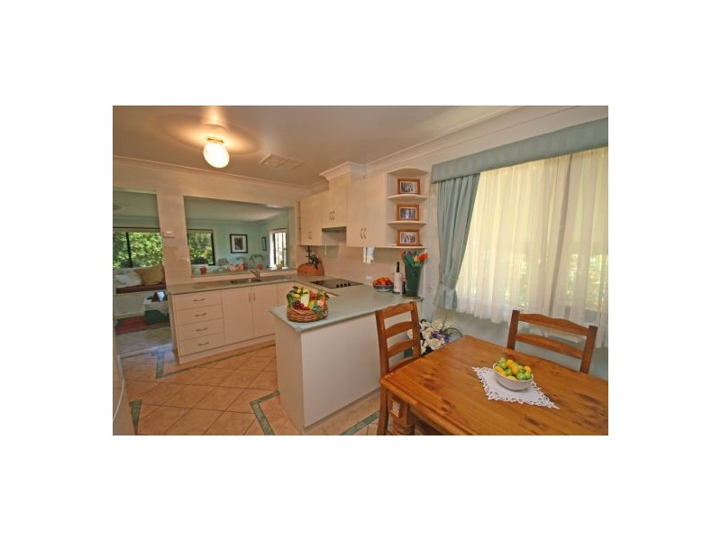 11 Harrier Parade, Tamworth NSW 2340