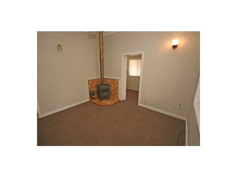 6 Lydia Street, Tamworth NSW 2340