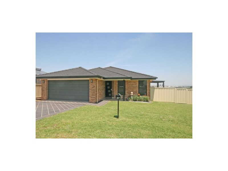 37 Panorama Road, Tamworth NSW 2340