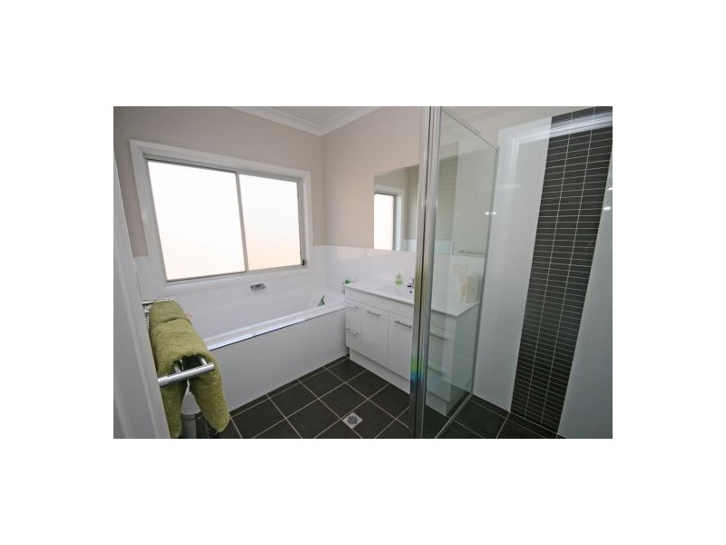 20 Daintree Circuit, Tamworth NSW 2340