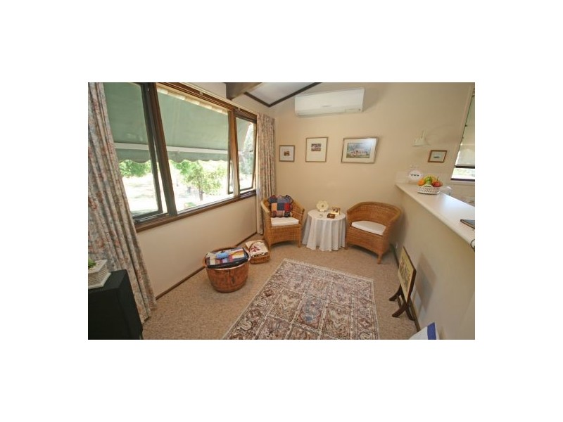 21 Darrell Road, Tamworth NSW 2340