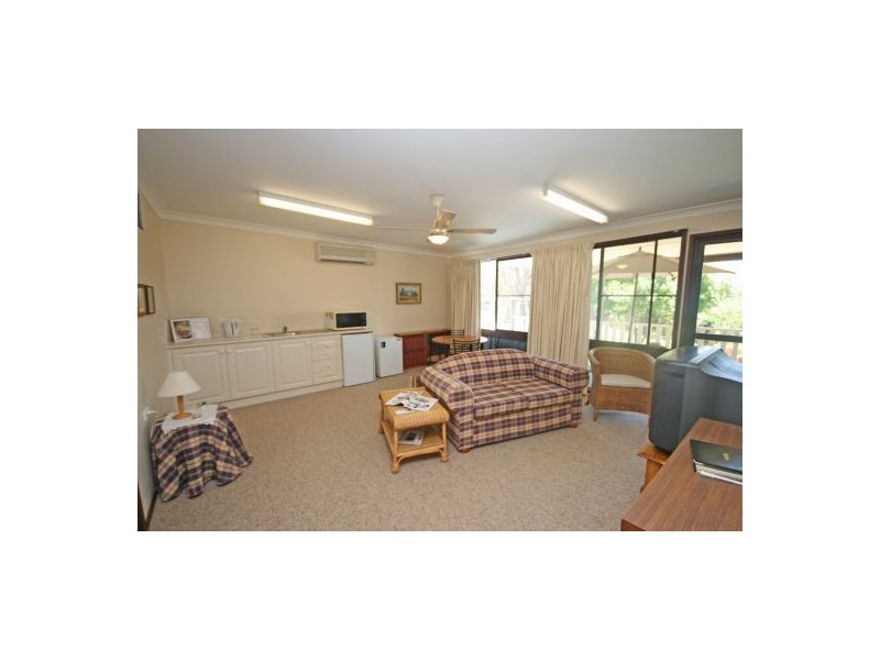 21 Darrell Road, Tamworth NSW 2340