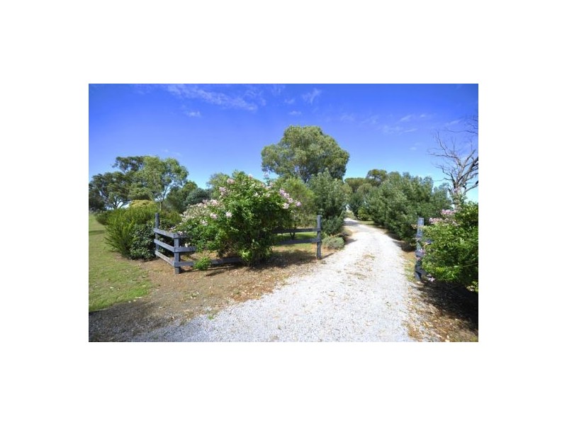 279 Gidley Appleby Road “The Gatehouse”, Tamworth NSW 2340