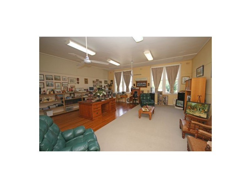 108 Nundle Road, Tamworth NSW 2340