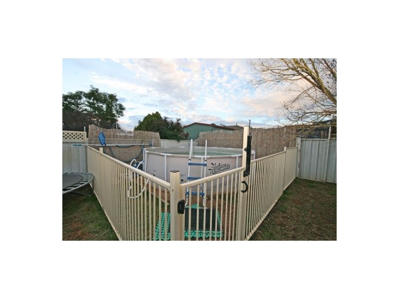 10 Wright Street, Tamworth NSW 2340