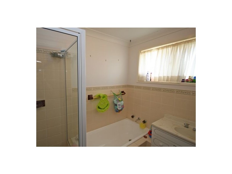 13 Flinders Street, Tamworth NSW 2340