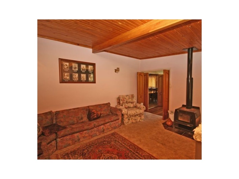 428B Roses Lane (1327 New England Highway), Kootingal NSW 2352