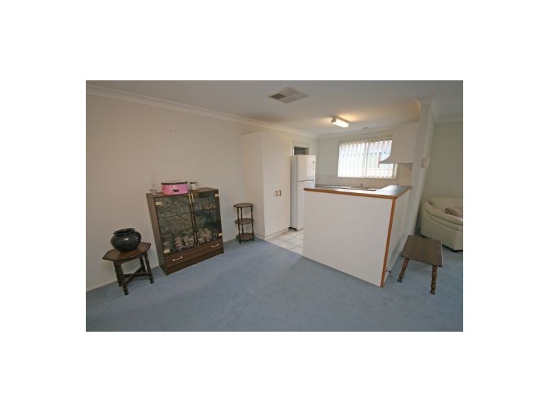 2/13 Cowper Close, Tamworth NSW 2340