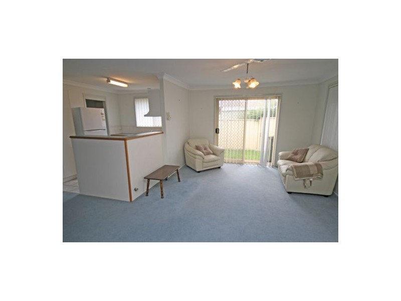 2/13 Cowper Close, Tamworth NSW 2340