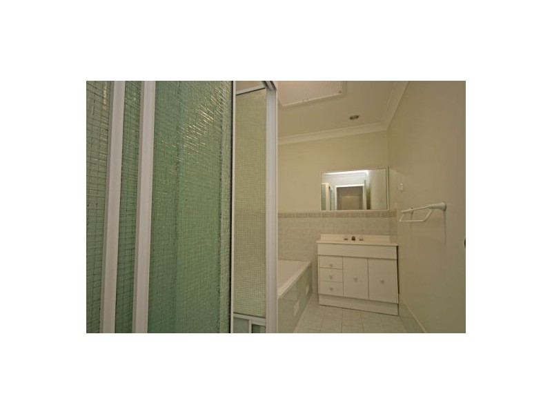 2/13 Cowper Close, Tamworth NSW 2340