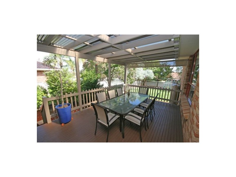 8 Dibar Drive, Tamworth NSW 2340