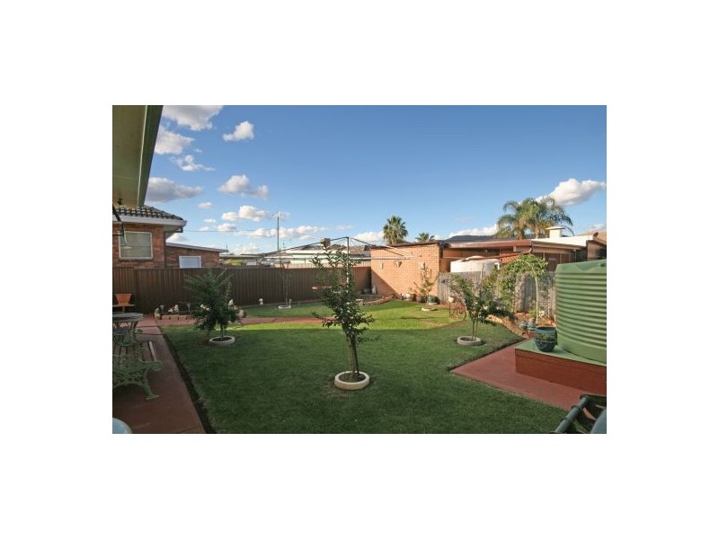 44 Kathleen Street, Tamworth NSW 2340