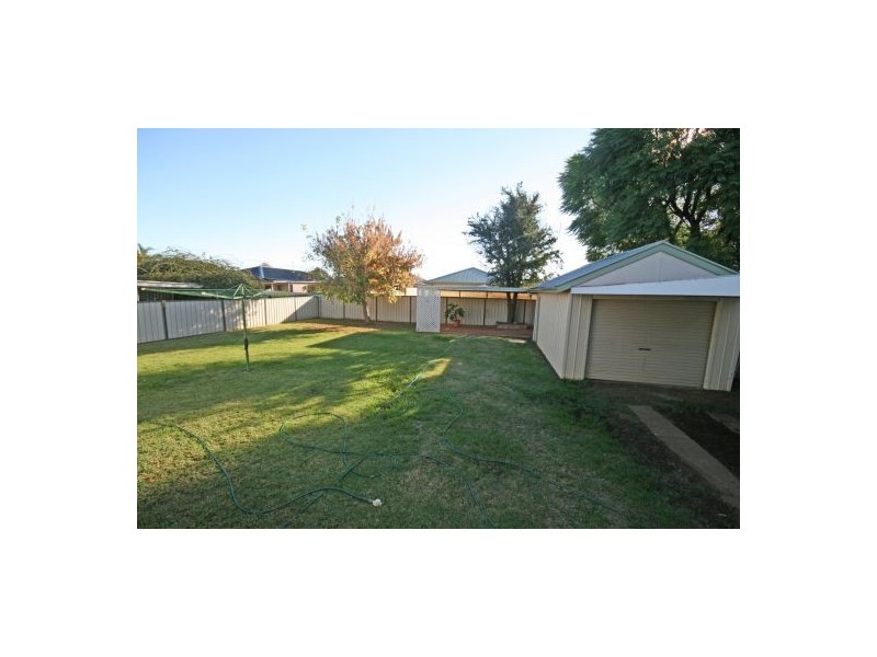 36 Edinburgh Street, Tamworth NSW 2340