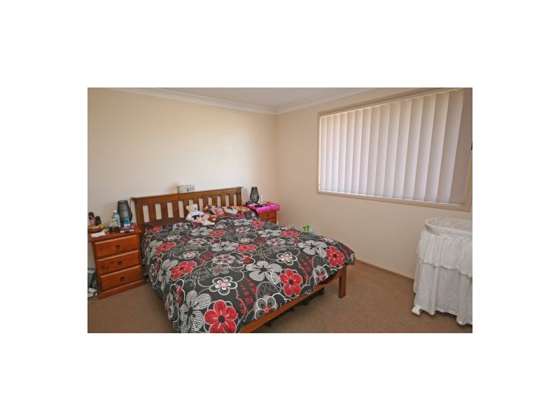 11 Lindsay Road, Tamworth NSW 2340