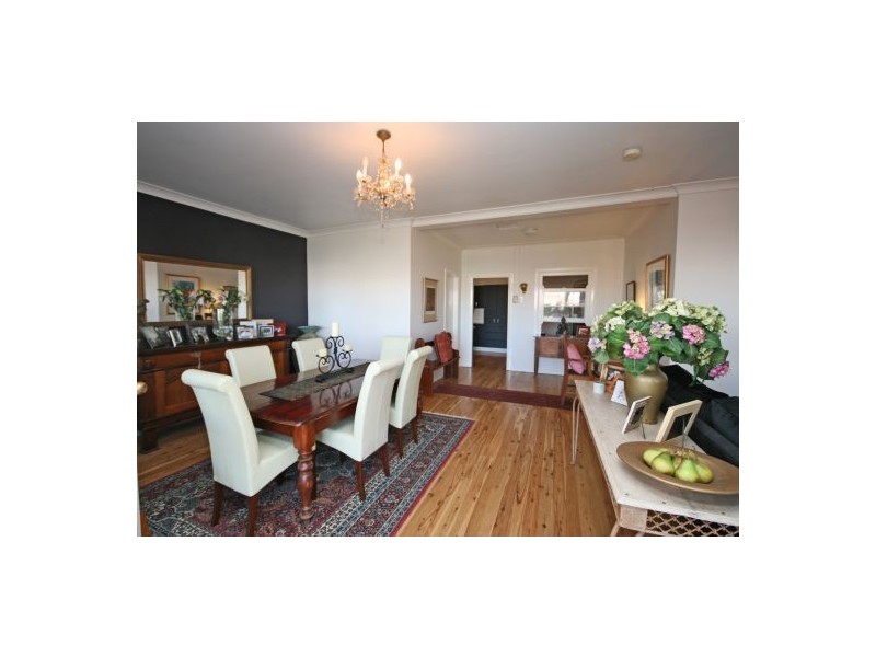 62 Mathews Street, Tamworth NSW 2340