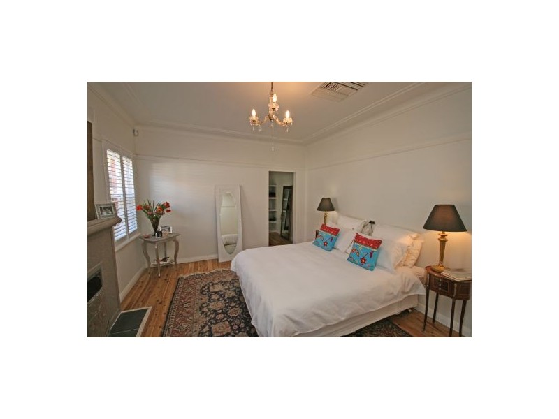 62 Mathews Street, Tamworth NSW 2340