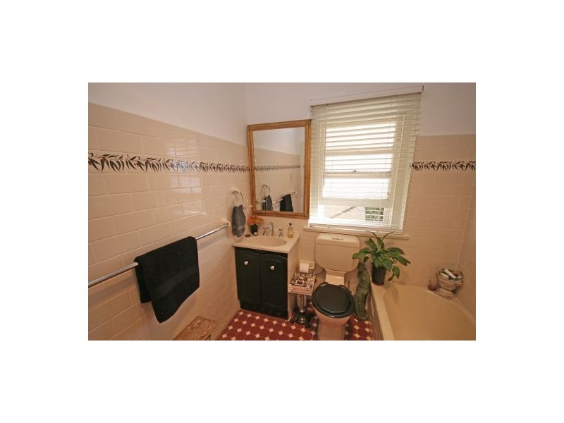 62 Mathews Street, Tamworth NSW 2340