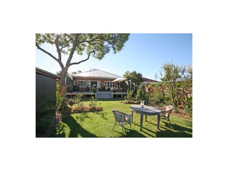 62 Mathews Street, Tamworth NSW 2340