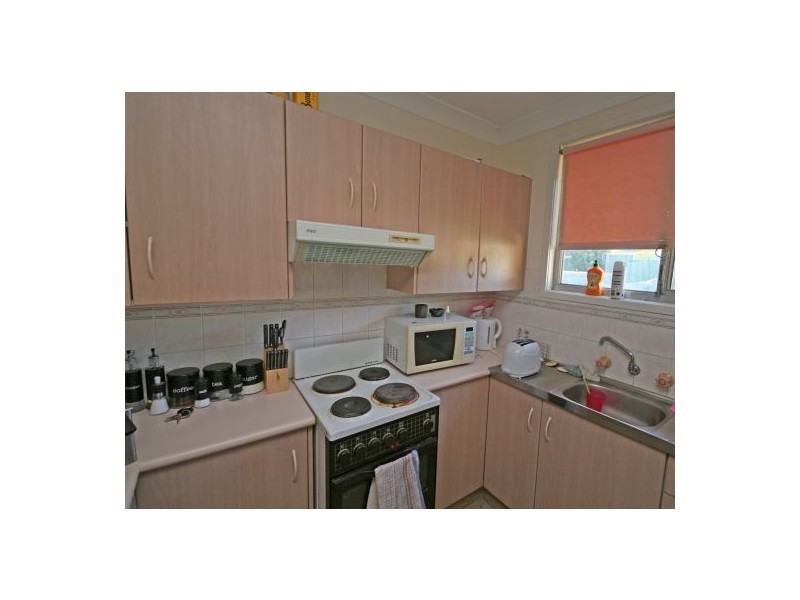 24 Manilla Road, Tamworth NSW 2340