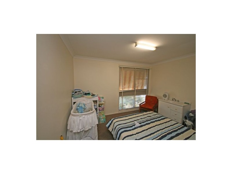 24 Manilla Road, Tamworth NSW 2340