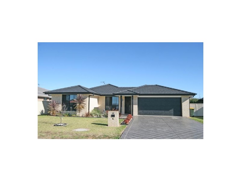 12 Lindsay, Tamworth NSW 2340