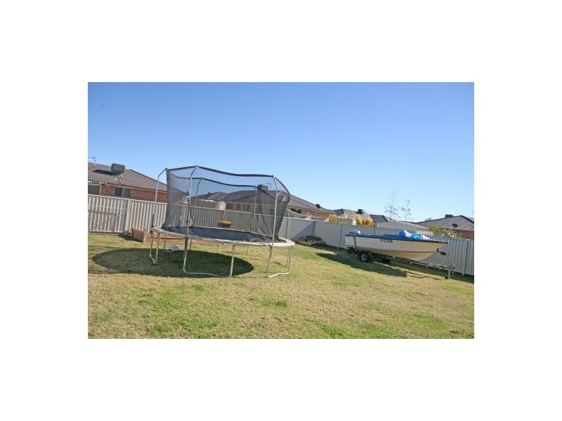 12 Lindsay, Tamworth NSW 2340