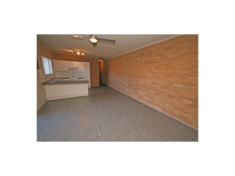 1/209 Goonoo Goonoo Road, Tamworth NSW 2340