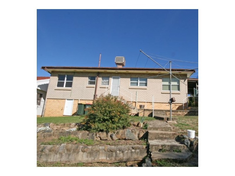 124 Crown Street, Tamworth NSW 2340