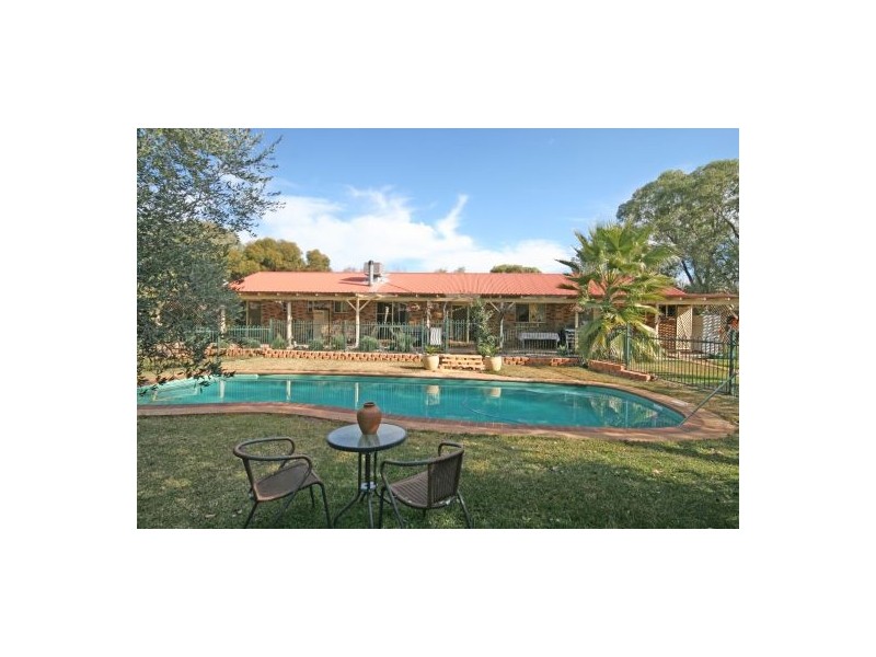 15 Dangar Crescent Kingswood, Tamworth NSW 2340