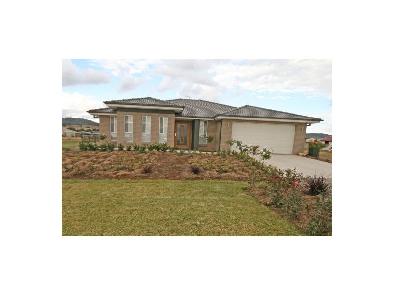 20 Sequoia Drive, Tamworth NSW 2340