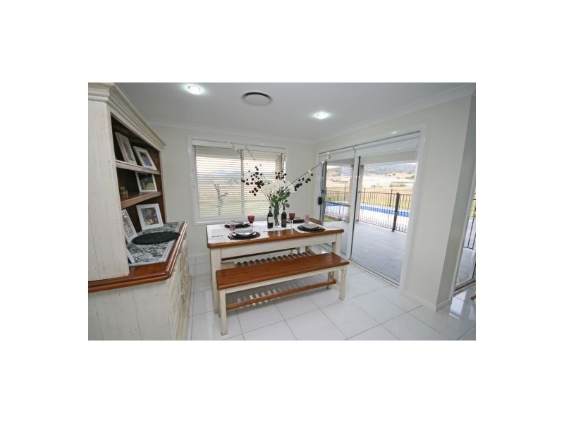 20 Sequoia Drive, Tamworth NSW 2340