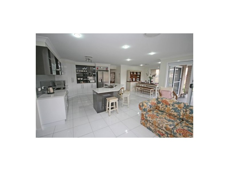 20 Sequoia Drive, Tamworth NSW 2340