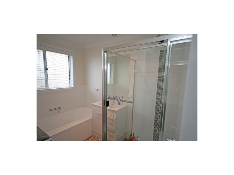 20 Sequoia Drive, Tamworth NSW 2340