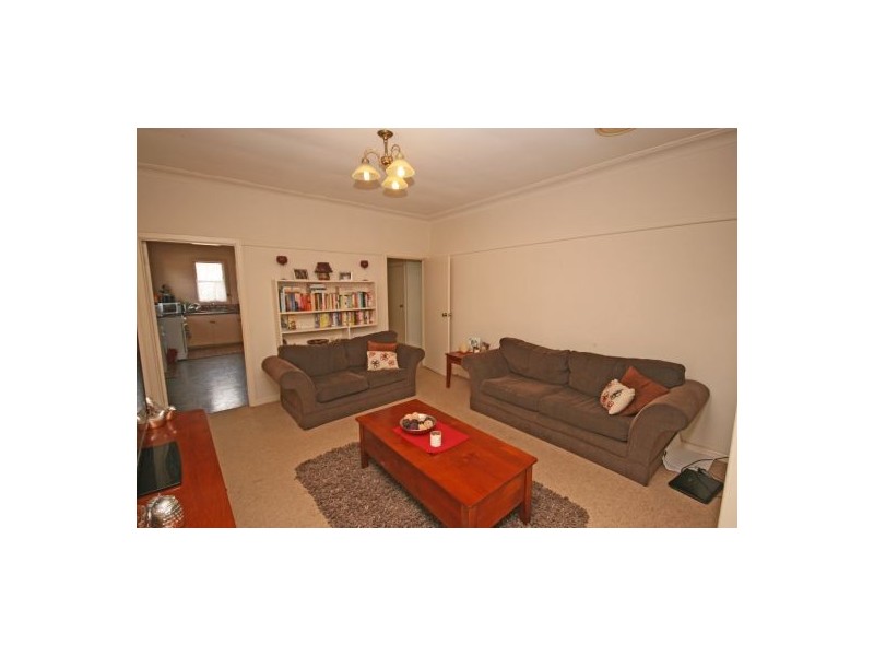 44 Mathews Street, Tamworth NSW 2340