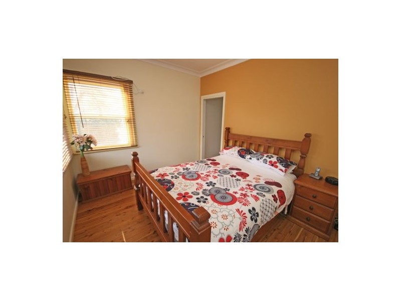 13 Croydon Avenue, Tamworth NSW 2340