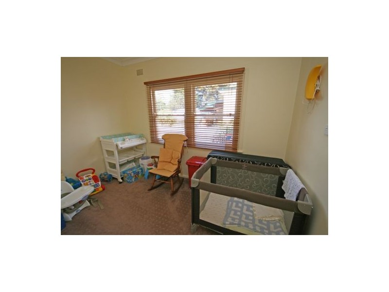 13 Croydon Avenue, Tamworth NSW 2340