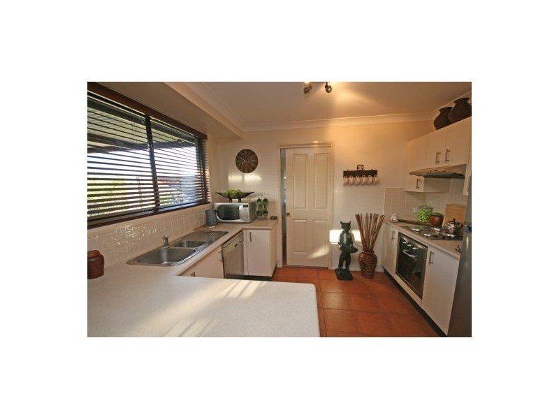 110 Flinders Street, Westdale NSW 2340