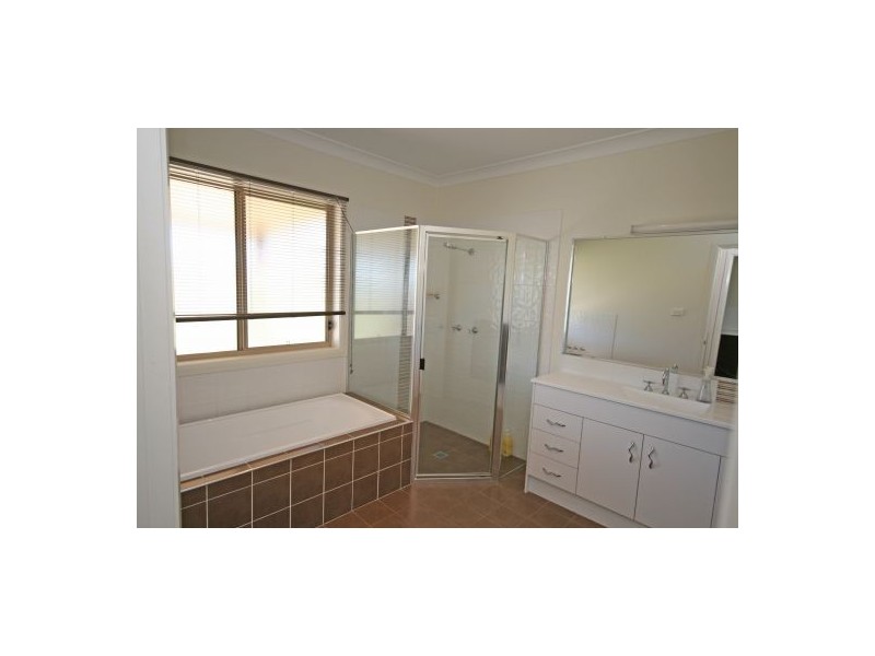 1 Brushtail Drive Wentworth Ridge, Tamworth NSW 2340