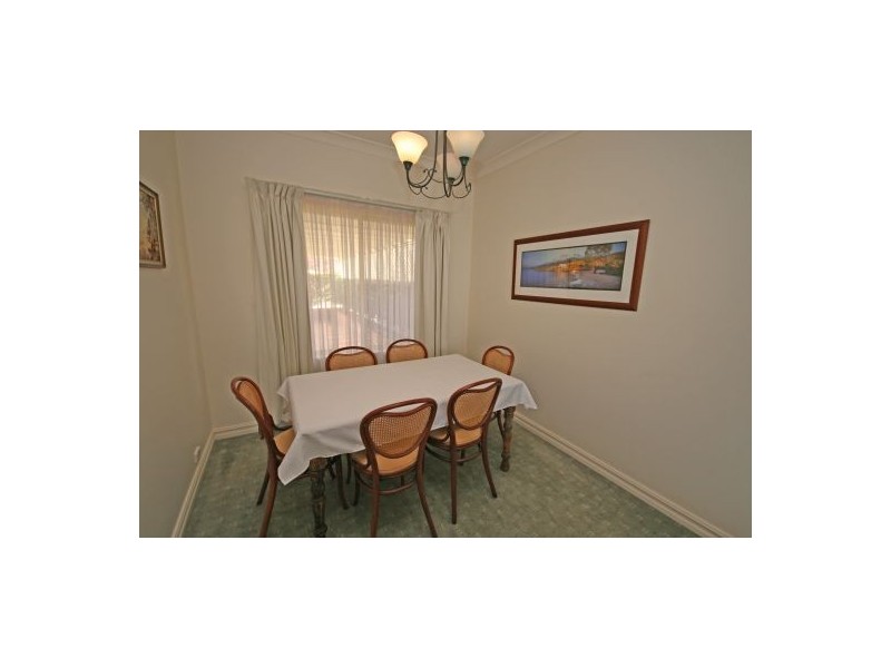 7 Noonga Crescent, Tamworth NSW 2340