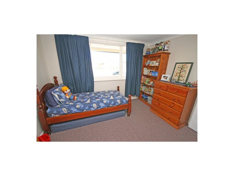 8 Ring Street, Tamworth NSW 2340