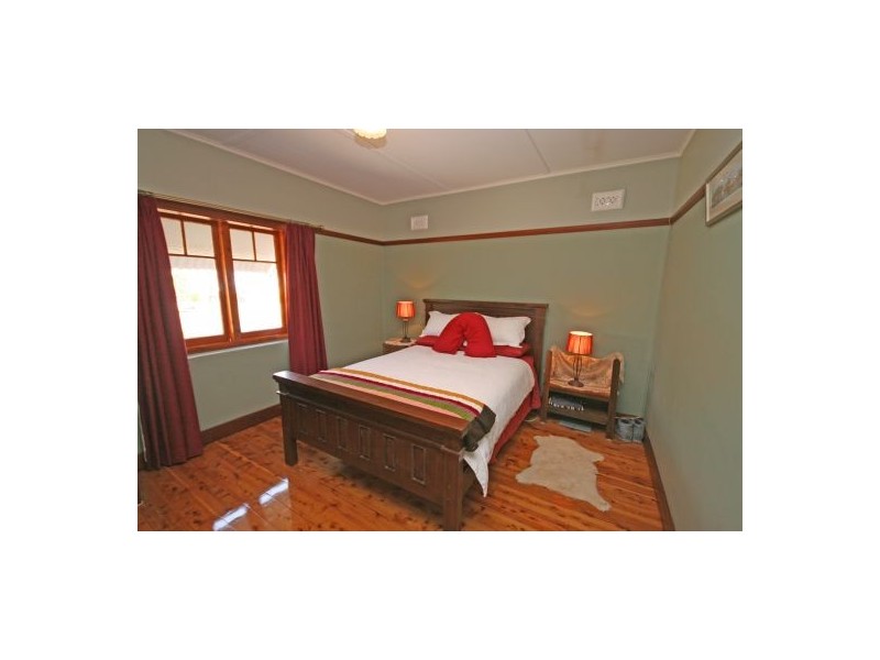 41 Mathews Street, Tamworth NSW 2340