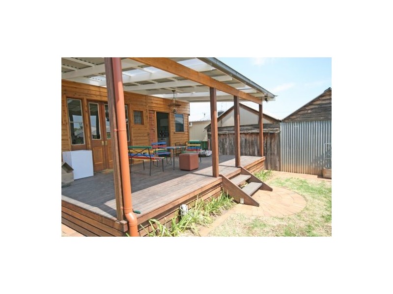 41 Mathews Street, Tamworth NSW 2340